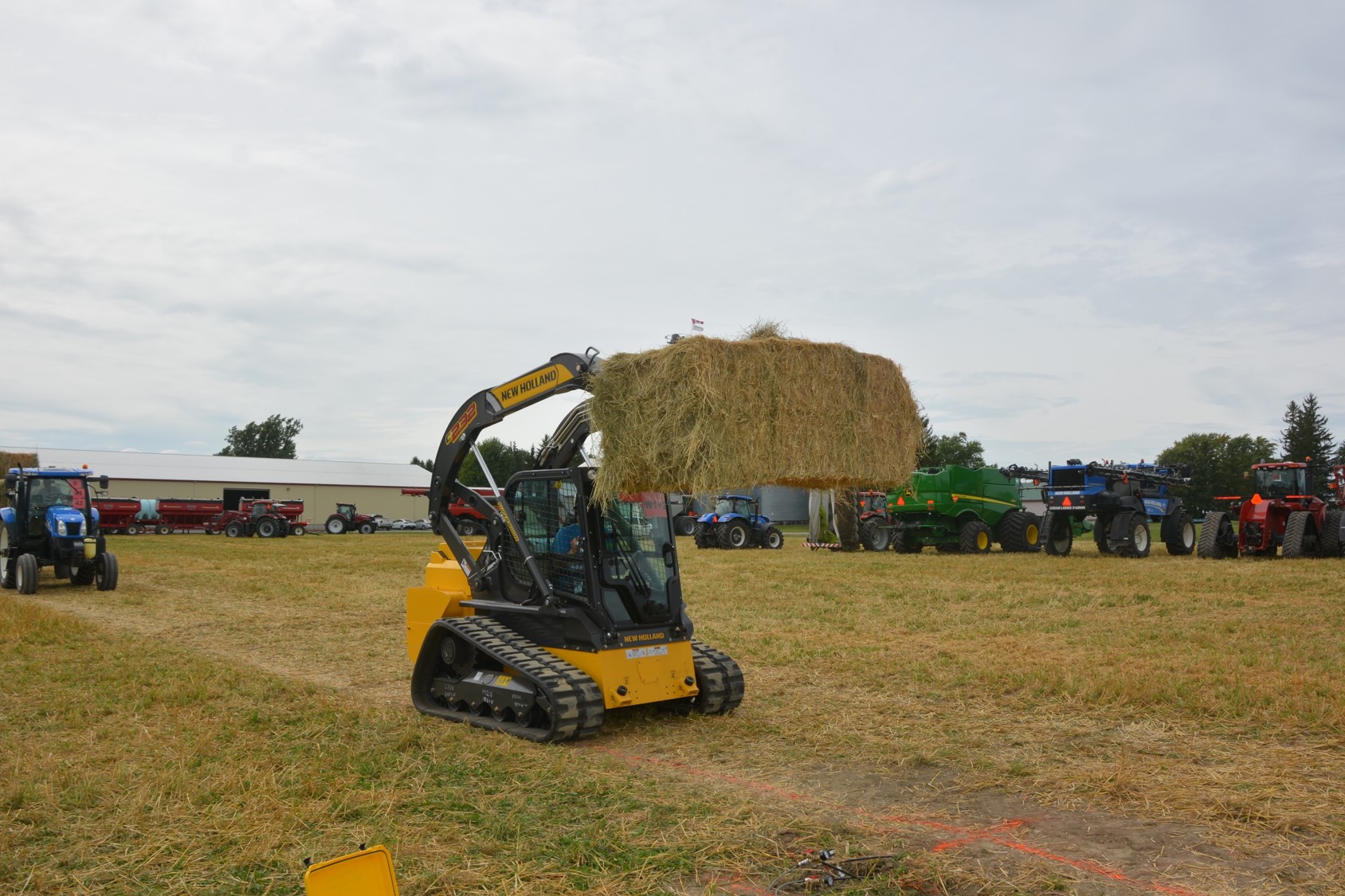 Unit D20: New Holland C232 Tracked Skid Steer Loader – Field Crop News